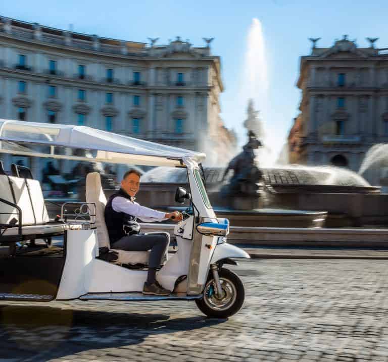 ETuk Tours Rome piazza della republicca