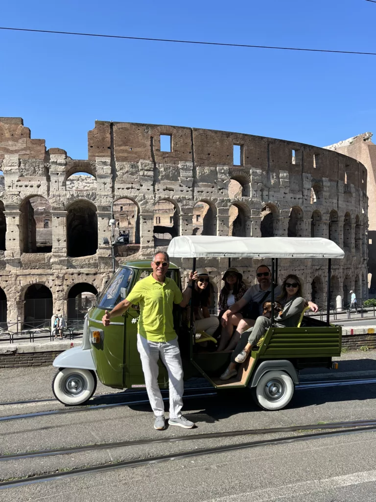 Private electric Ape Calessino tour of Rome Vintage Tuk Tuk Tour