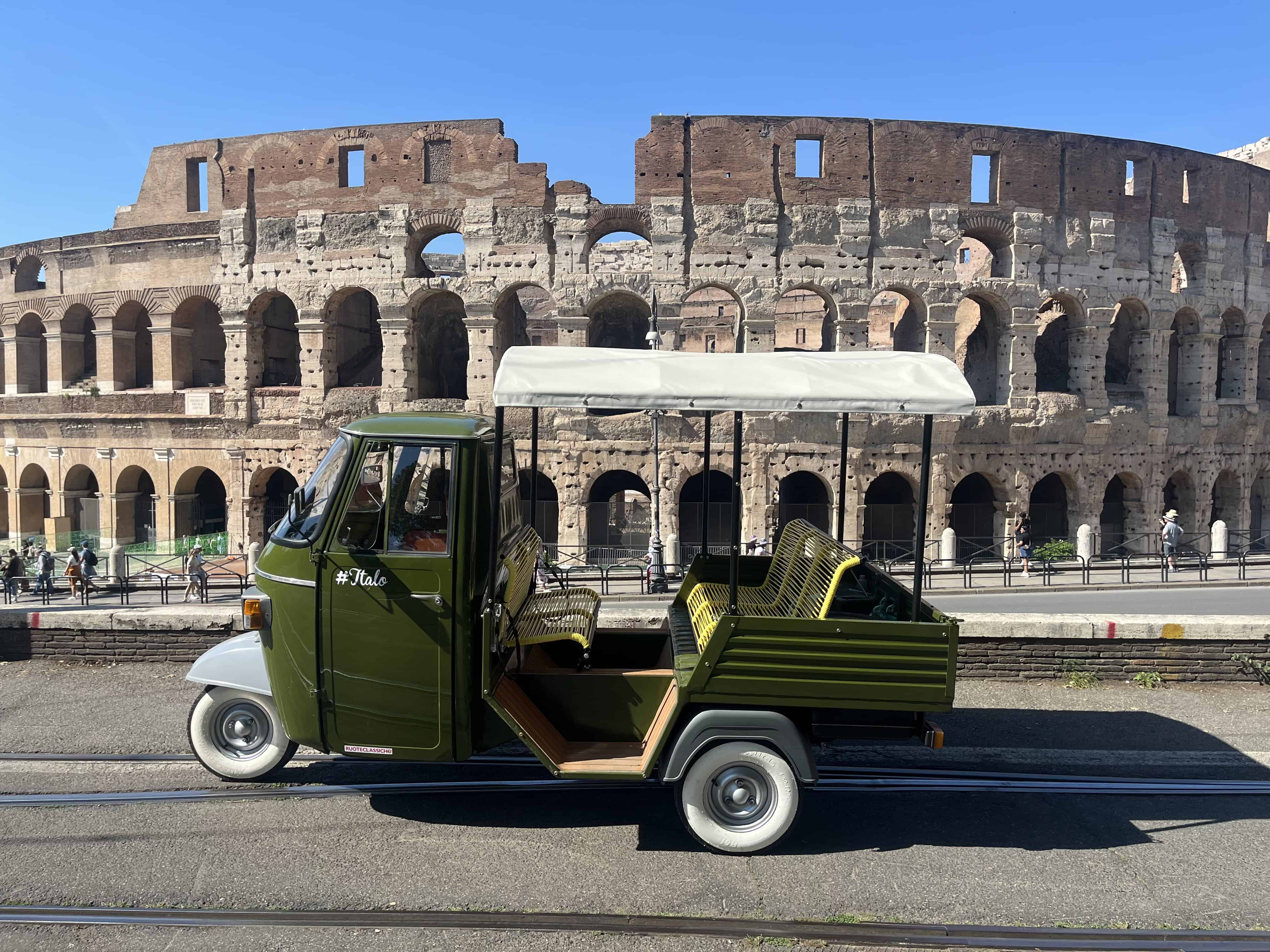 Private electric Ape Calessino tour of Rome Vintage Tuk Tuk Tour