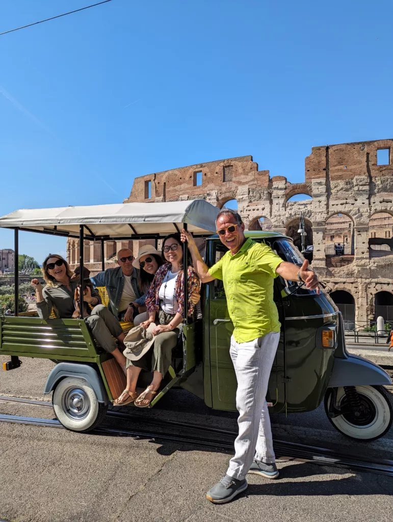 Private electric Ape Calessino tour of Rome Vintage Tuk Tuk Tour