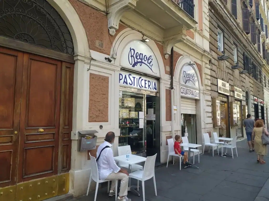 Pasticceria regoli 1