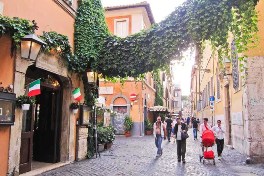 Trastevere rome kids